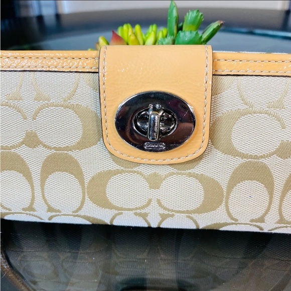 Coach Turnlock Slim Envelope Wallet C Canvas Pattern Leather - Picture 2 of 8